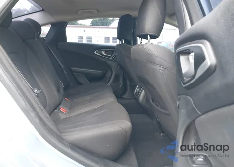 2015 Chrysler 200 Limited z USA, uszkodzony, nr VIN 1C3CCCAB9FN671625